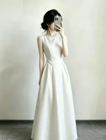 Silky Satin Bodycon Prom Gown ,  Minimalist White Maxi Evening Dress RS1817