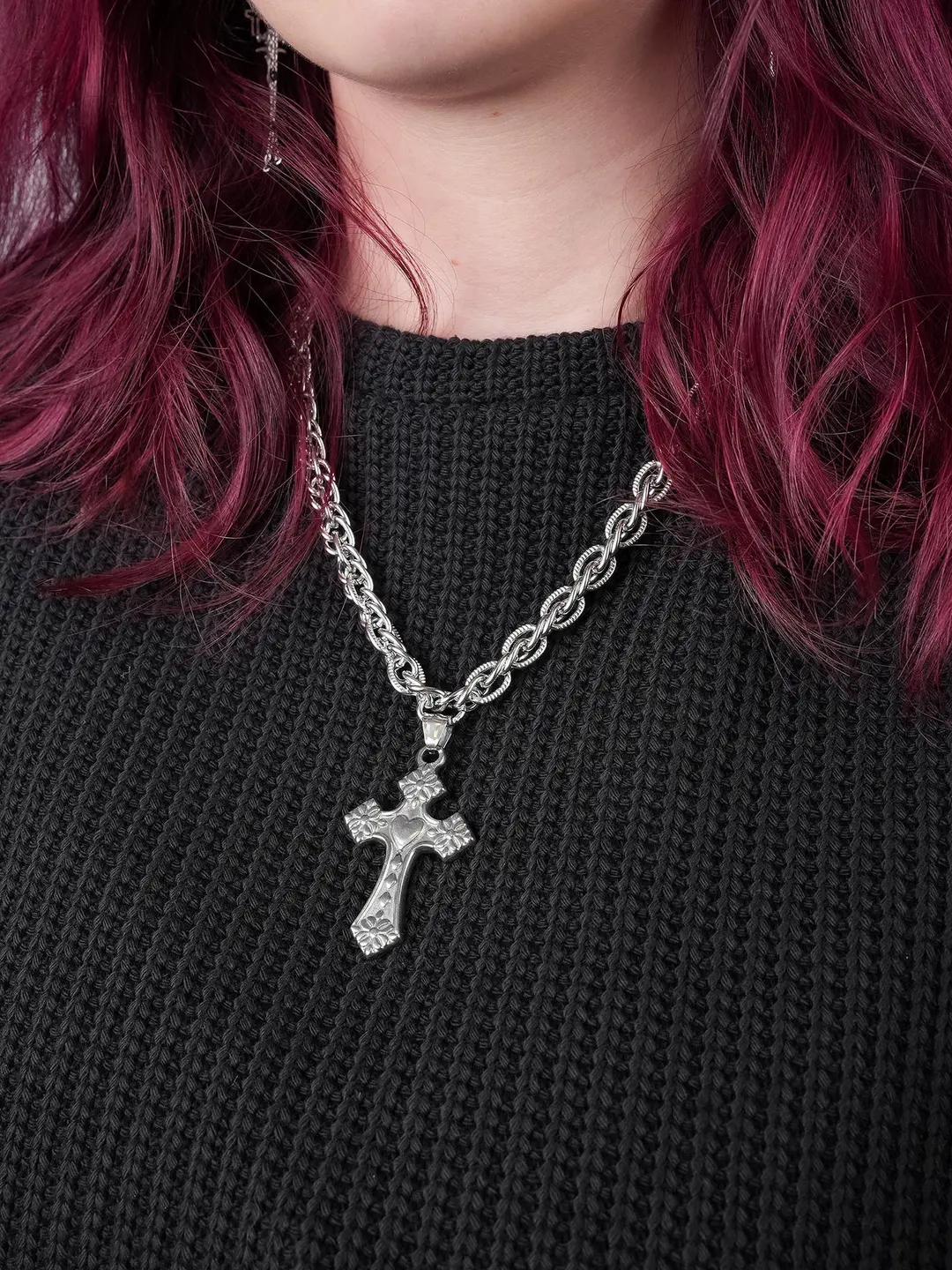 Naszyjnik z krzyżem Crucifix