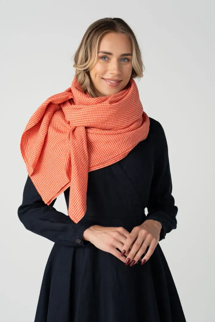 Palisandra – Linen Square Scarf