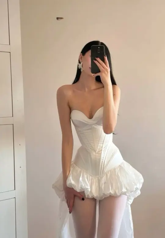 White simple A-line skirt with puffy hem homecoming dress R2431