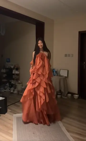 Orange halter-neck long puffy sexy ball gown R8074