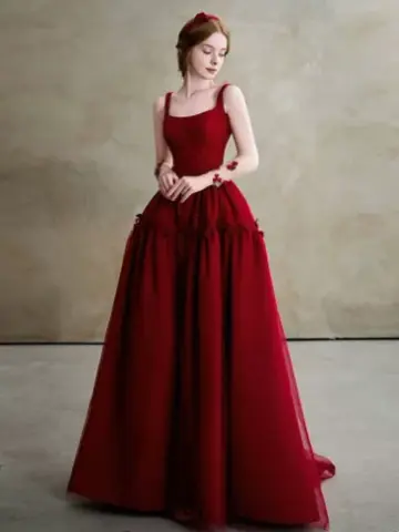 Fench Retro Burgundy A-Line Spaghetti Straps Long Dress with Flower Embroidery Quinceanera Dress Evening Dress RS046