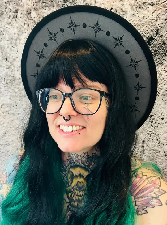 Charcoal Black Starburst Vegan Felt Wide Brim Hat