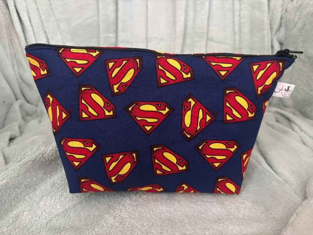 Super Zipper Pouch