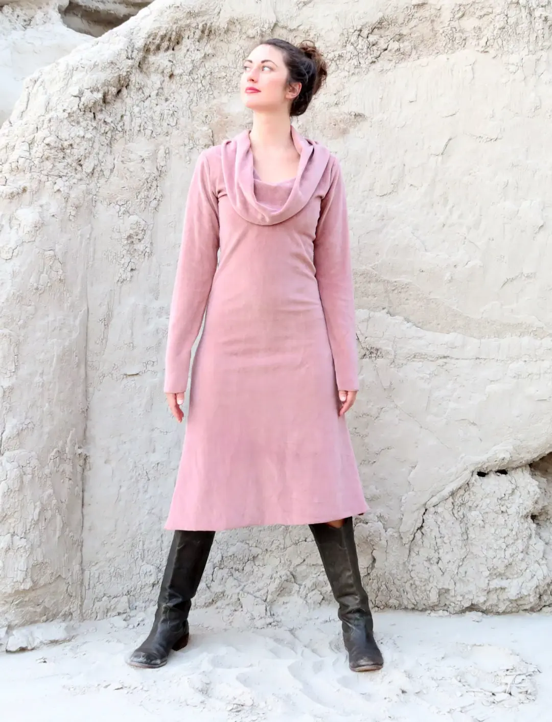 VELOUR Nomad Simplicity Below Knee Dress