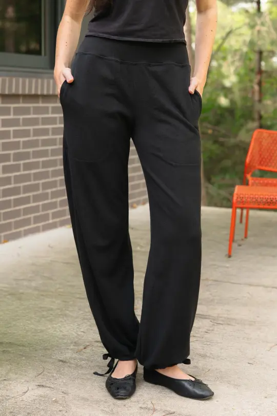Arabesque Pants in Graphite