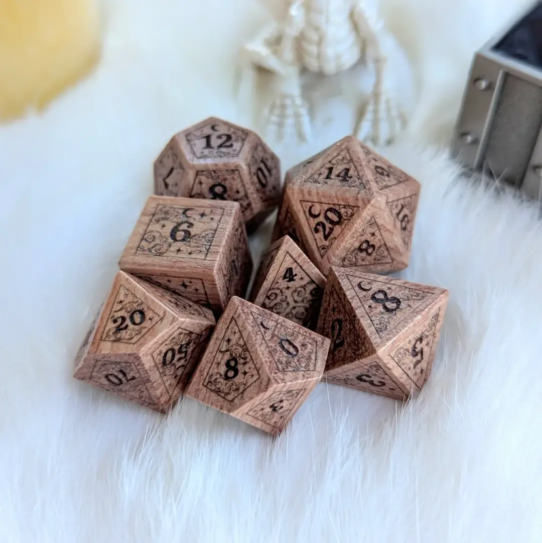 Dreamy Rosewood Engraved Dice Set – 7-Piece Wooden Cloud Moon DnD Dice