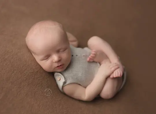 Chloe thick knit Beanbag Backdrop in Stone