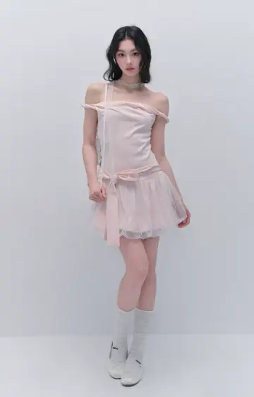 Pink Off The Shoulder Mini Dress Women With Lace Choker And Tulle Skirt R9443