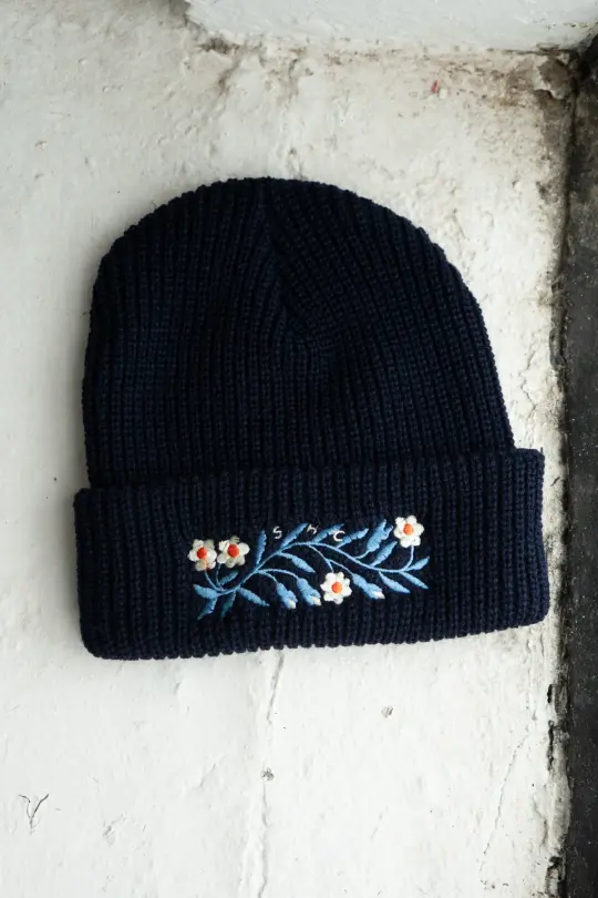 Garland Shaker Stitch Beanie | Midnight