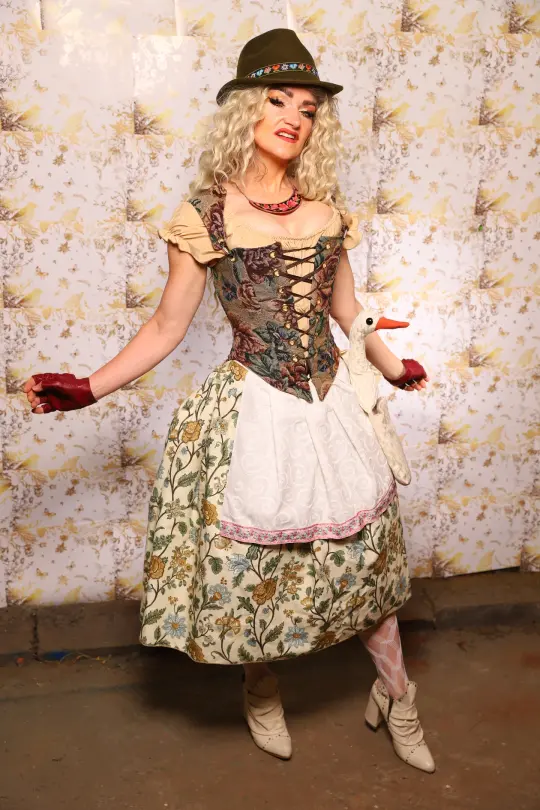 Oktoberfest Set #4: Elizabethan Corset + Hobbit Tulip Skirt + Apron *blouse sold separately* - Oktoberfest Sets Collection