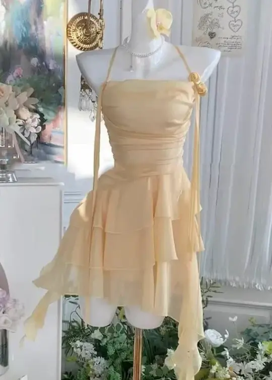 Flowy Pastel Yellow Ruffled Homecoming Dress A-Line Halter Corset Mini Summer Dress RS731