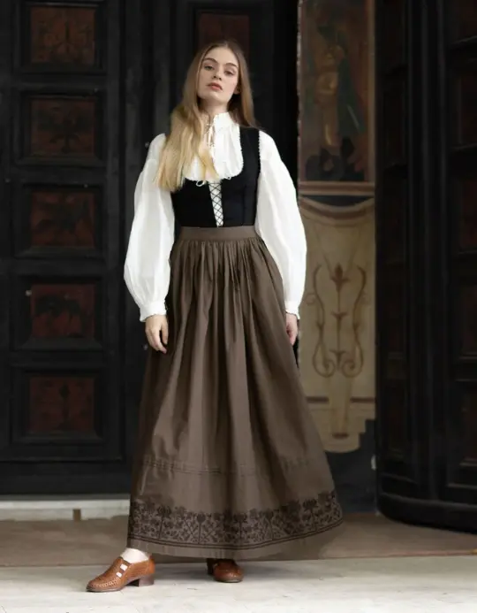 Jupe brodée 'Mivilud' sarrasin maxi