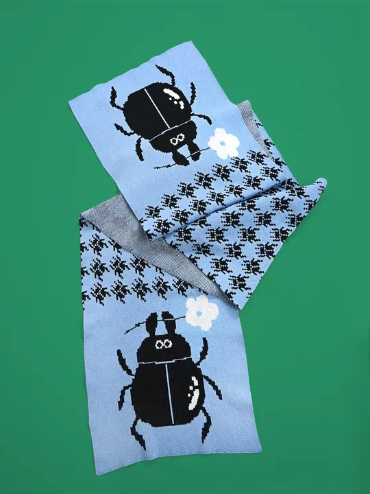 "Beetletooth" Jumbo scarf