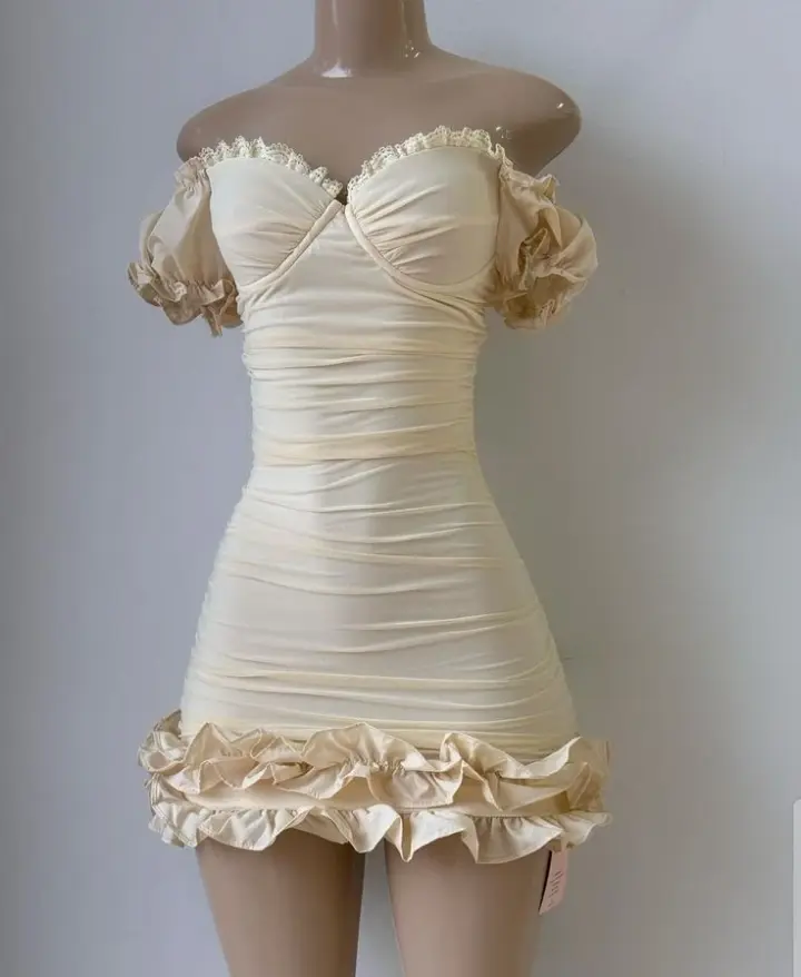 Champagne color one shoulder pleated waist hip lace skirt short skirt homecoming dress R3234