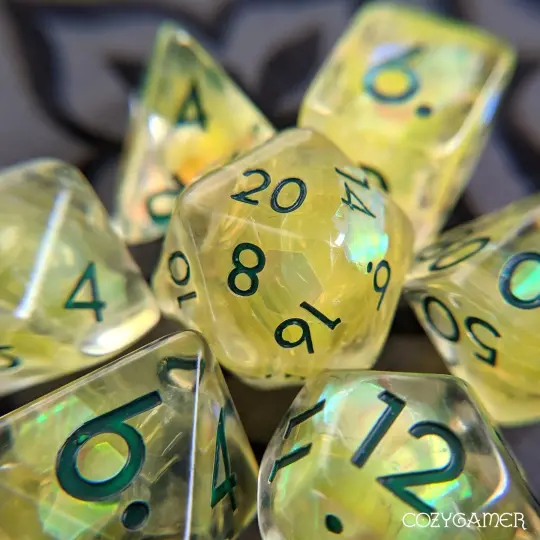 Sunshine Glint Dice Set – 7-Piece Clear Resin Yellow Iridescent Hexagon Glitter