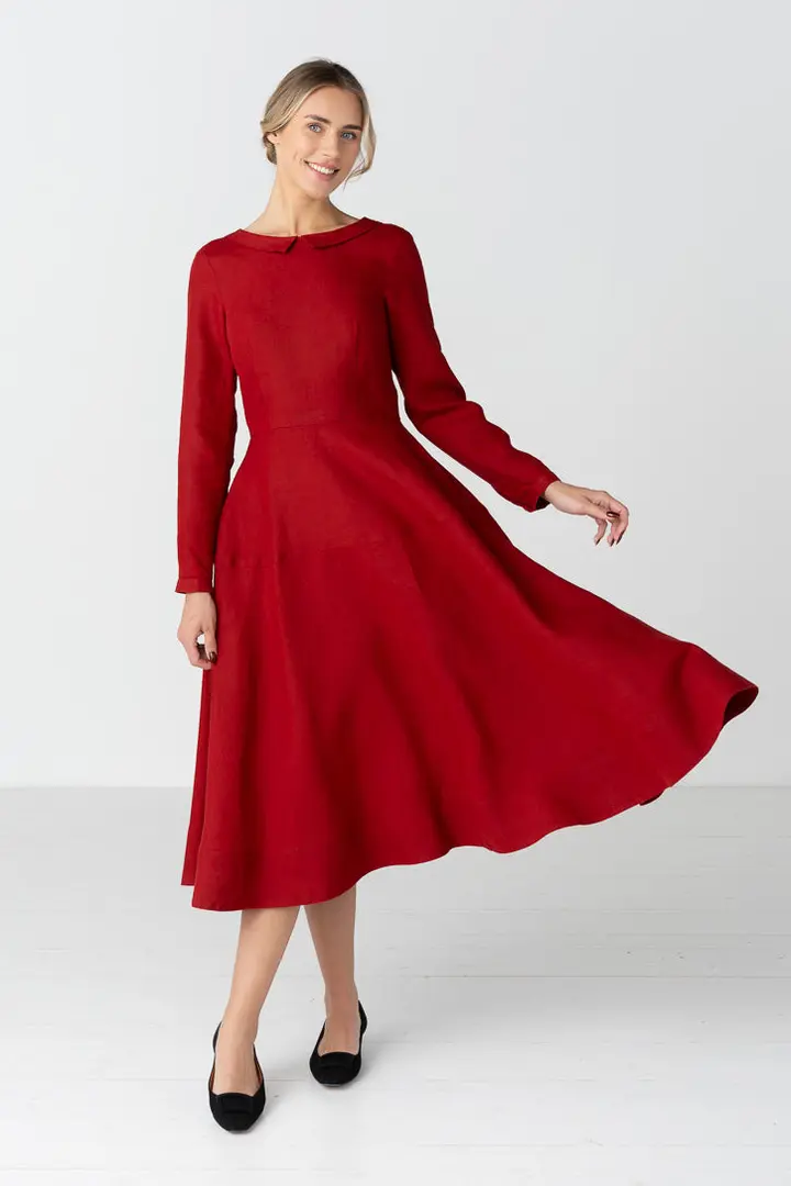 Margot – Open Back Neckline Linen Dress