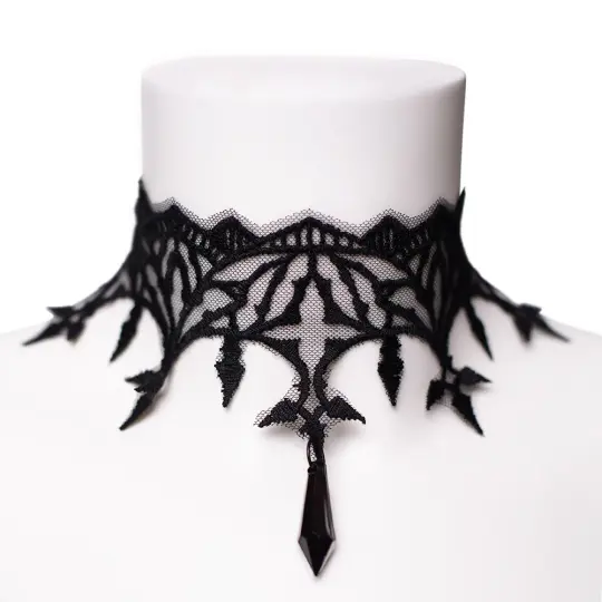CATHEDRAL- LACE CHOKER