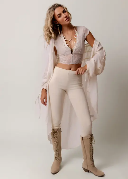 Brytny High-Waisted Denim in Ecru