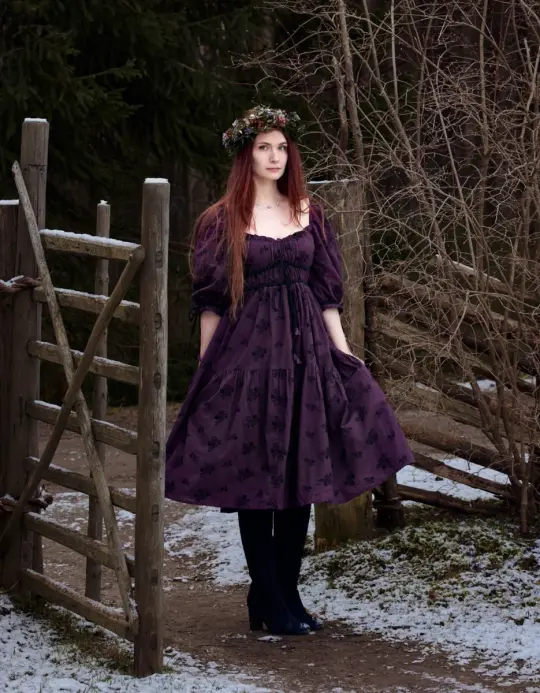 Robe 'Ebely' broderie anglaise manches 3/4 prune