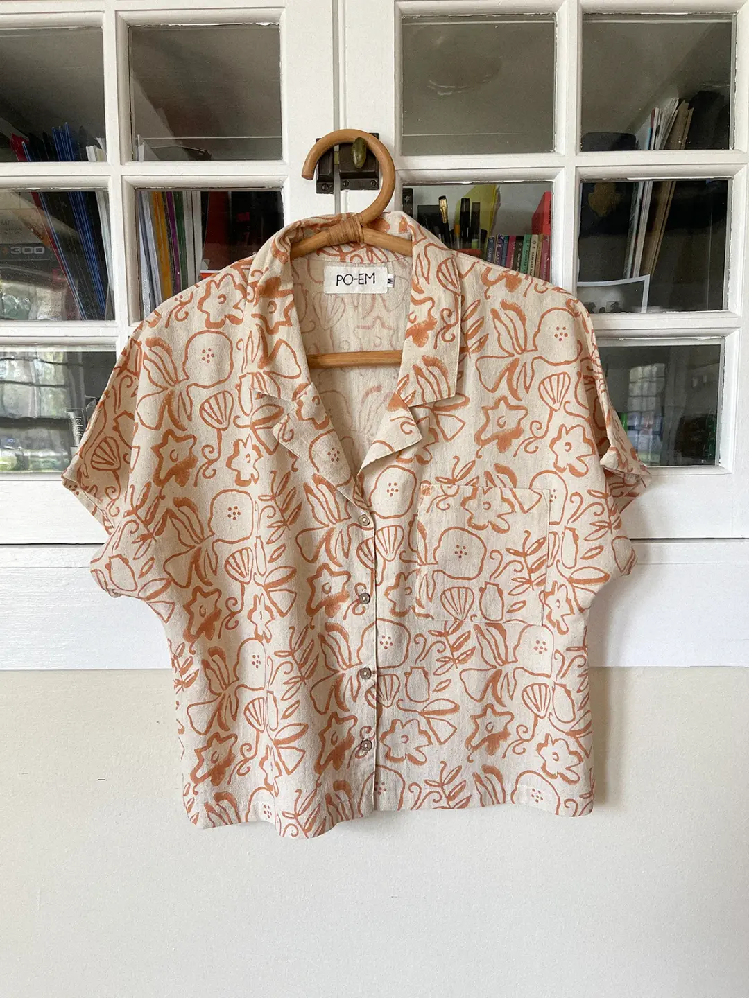 Covet Blouse in Seashell Blockprint