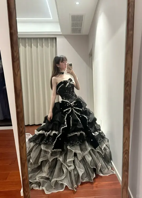 Black strapless, fitted waist, full skirt, long ball gown R8836