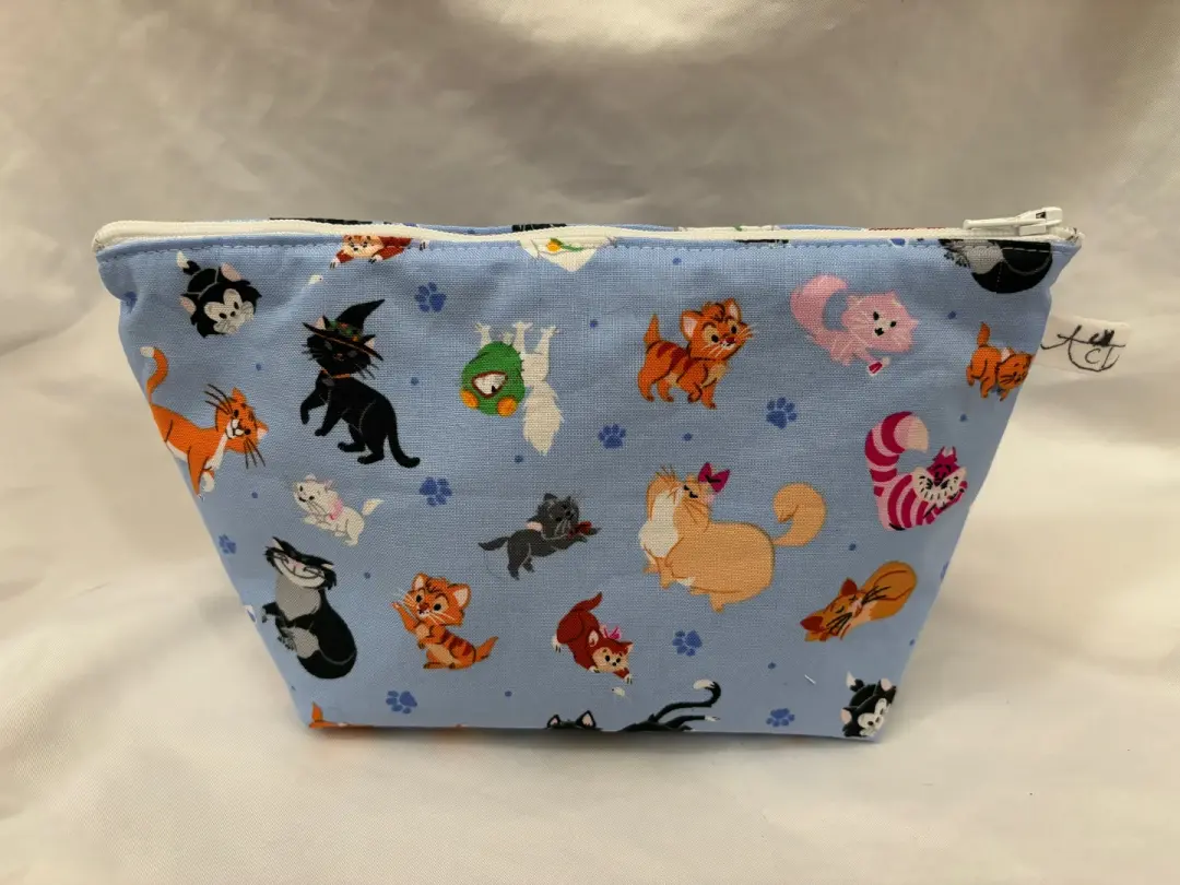 Cartoon  Cat Zipper Pouch
