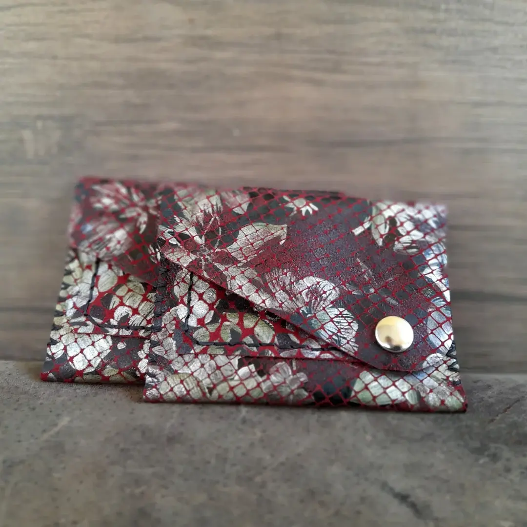 Vintage Floral Suede Card Wallet | Limited Edition Metallic Red & Silver Mini Purse