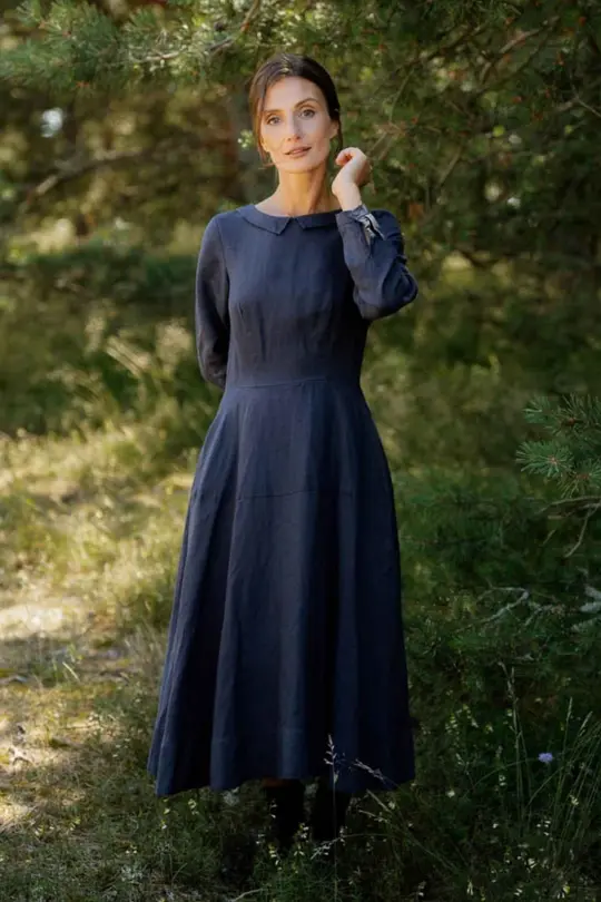 Margot – Open Back Neckline Linen Dress