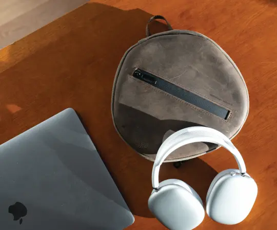 AirPods Max Shield Case
