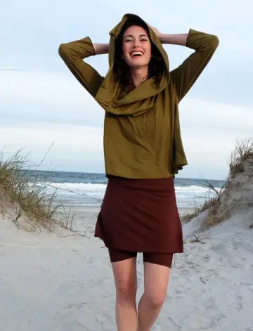 Super Cowl Wanderer Cropped Shirt