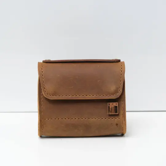 Little Lunch Purse in vintage light brown