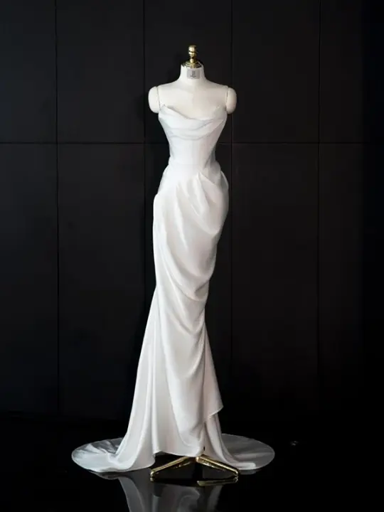 White satin strapless fitted long ball gown/bridal dress R8958
