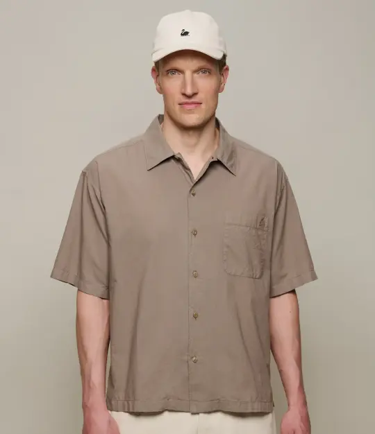 Lightweight Cotton Poplin Short Sleeve Shirt