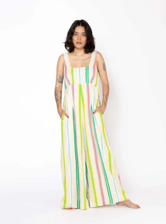 sample sale | zoe jumper lifeguard | XS & 3X