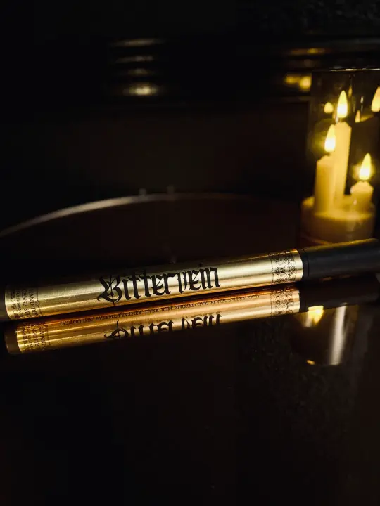 BITTERVEIN | Tattoo Ink + Vinyl - 30 Hand Dipped Incense Sticks
