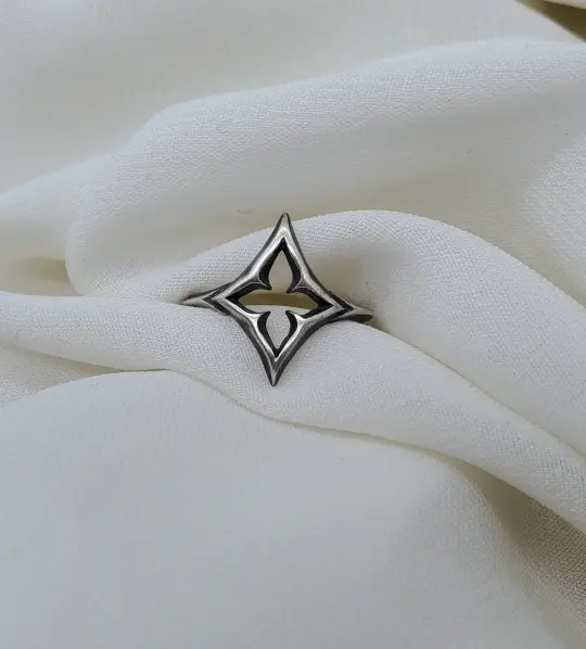 Winter Star Ring