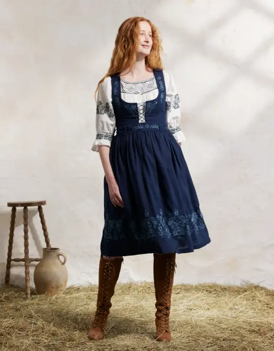 Robe brodée "Alina" bleu indigo