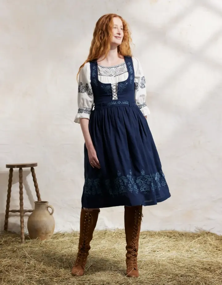 Robe brodée "Alina" bleu indigo