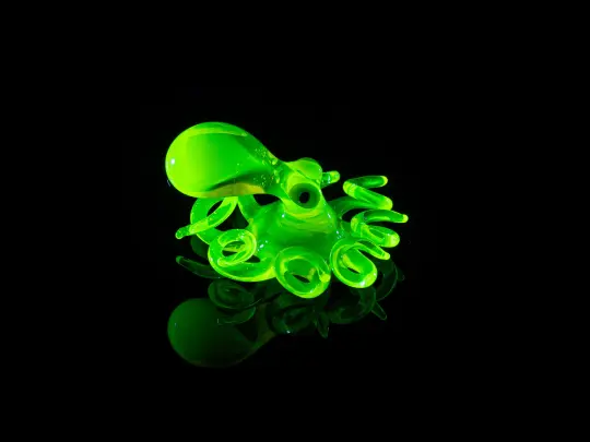 Honey Gold Bronze Uranium glass octopus sculpture glowing Murano mini sea creature figurine UV