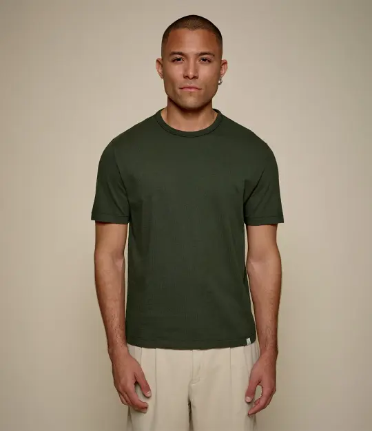 TEE02 Classic Cotton Jersey T-Shirt