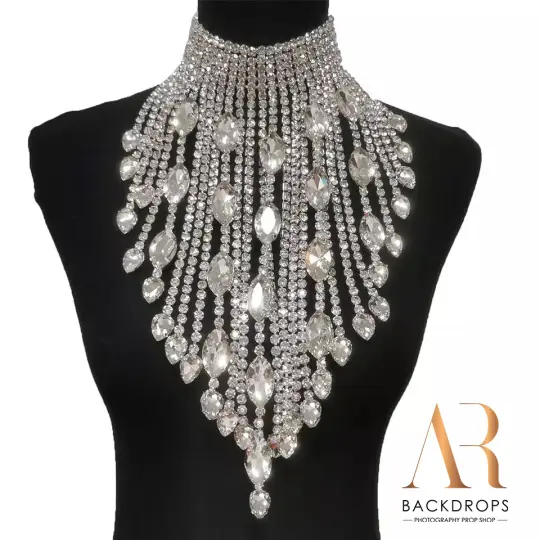 Petra Crystal Necklace
