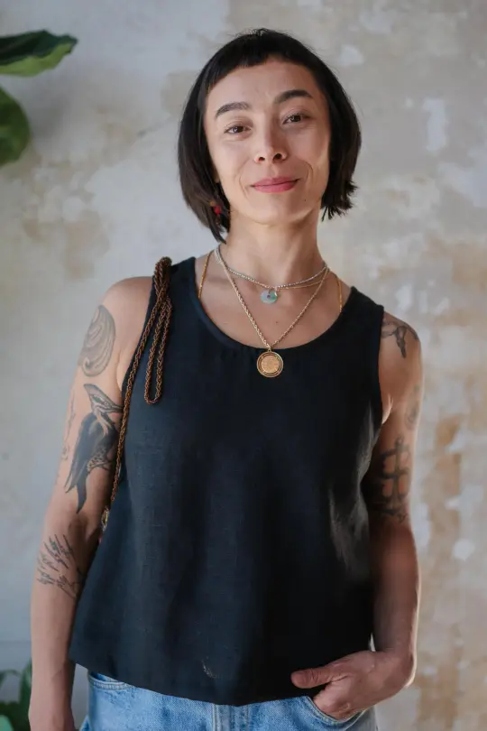 Classic Tank in Black Linen