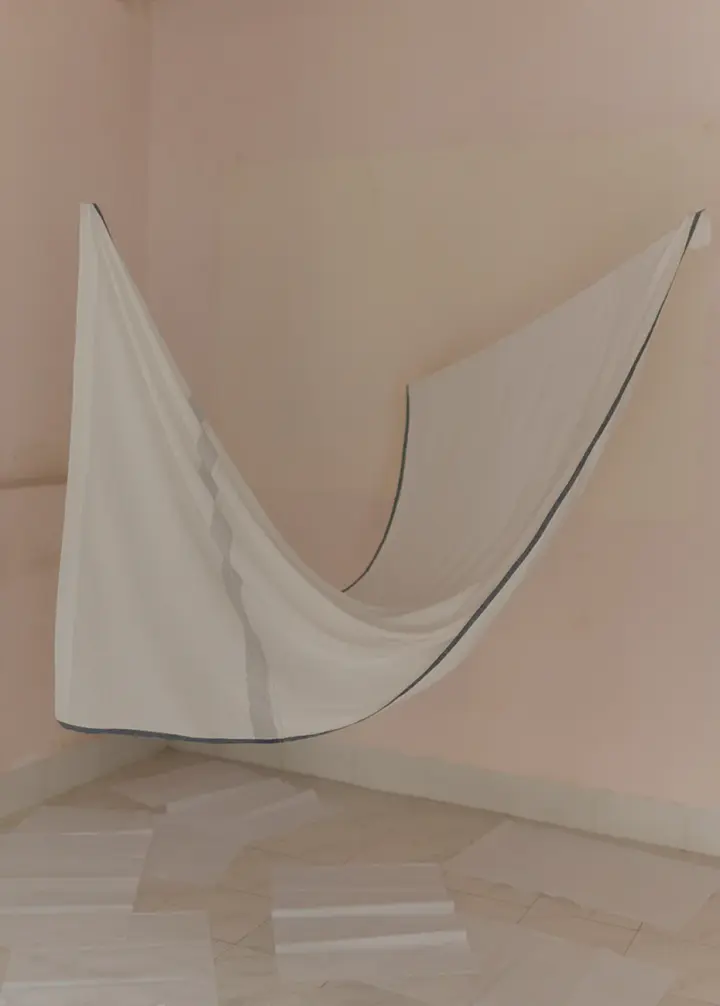 Curtain 04