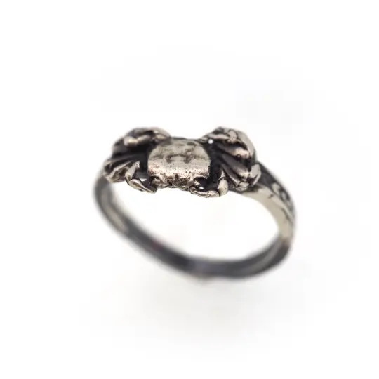 Crab stacker ring