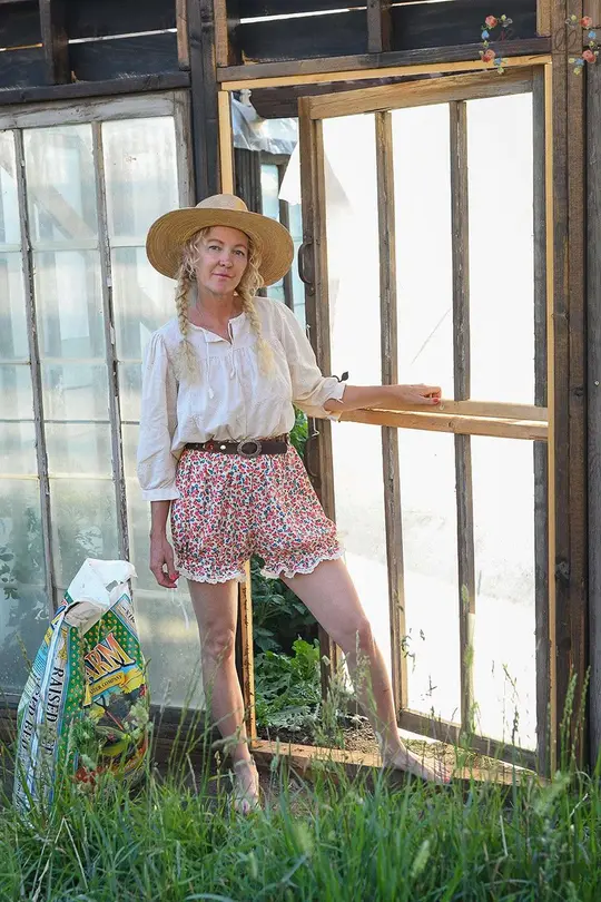 Short Floral Bloomers in Petal-XL/2XL