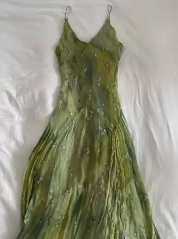 Casual Bud Green A-Line Spaghetti Straps Applique Corset Maxi Prom Dress Summer Dress RS540