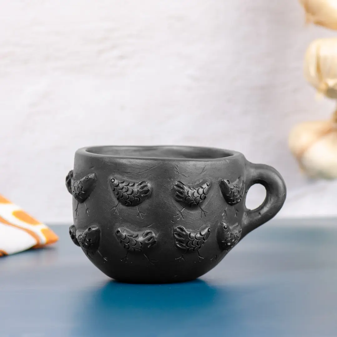 Barro Negro Pollitos Chicken Mug