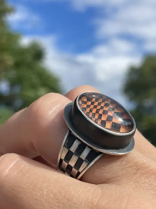 Orange Glowing Quartz Illusion Ring - Size 8