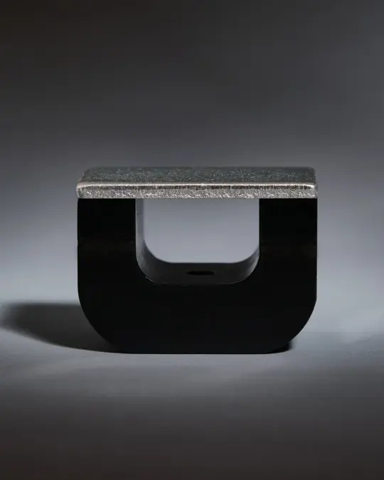 Velvet Effect Horseshoe Magnet